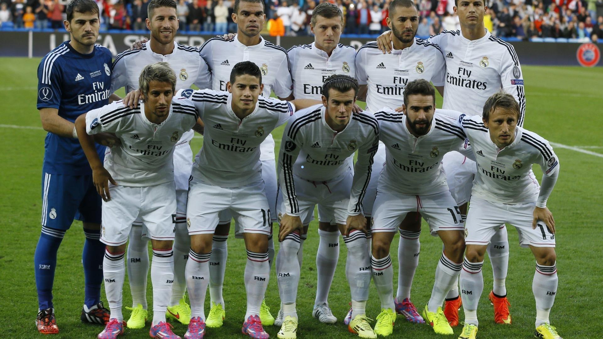 拉菲尼亚巴萨生涯禁区外进球达十粒，与亚马尔并列同期队内最多